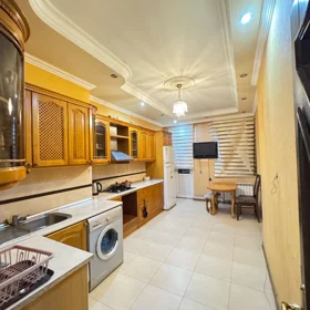 In Baku 110.0 m² apartment is for sale - Image 4