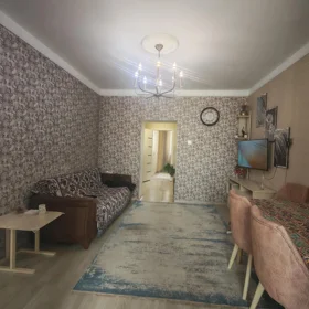 In Khirdalan 60.0 m² apartment is for sale