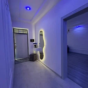 In Baku 1000.0 m² house with 4.0 rooms is for sale