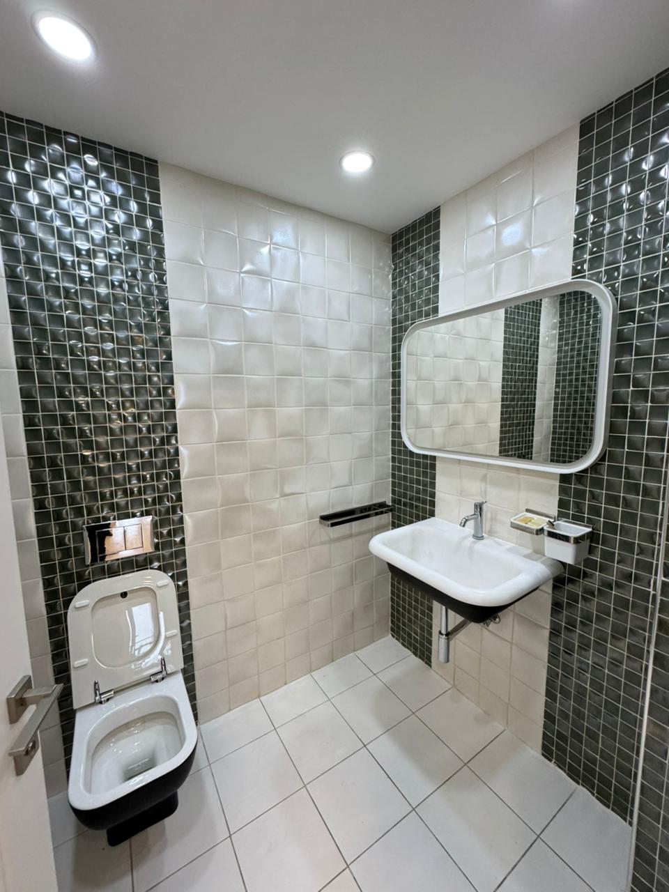 In Bakı 370 m² apartment with 4 rooms is for rent - Image 7
