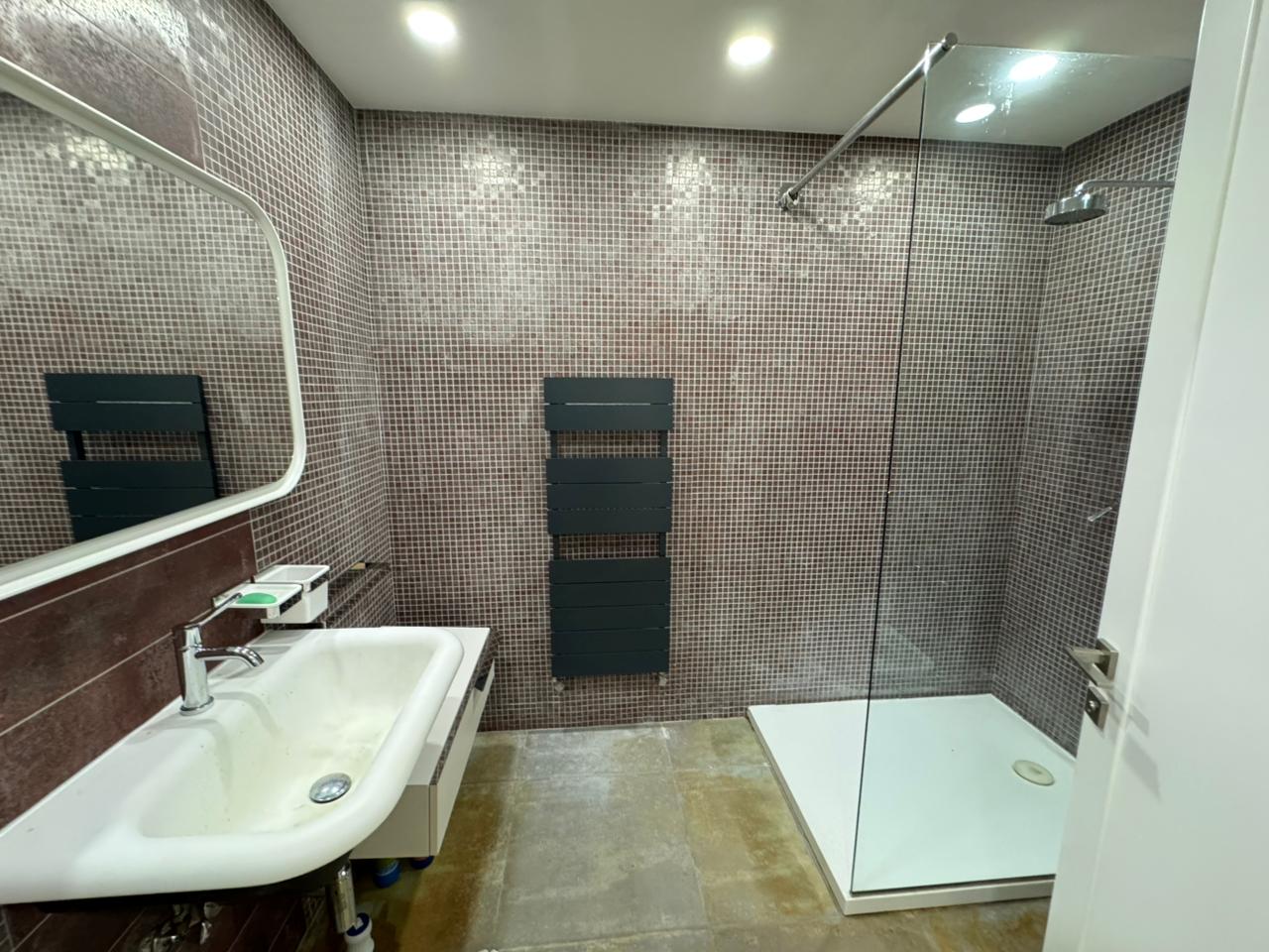 In Bakı 370 m² apartment with 4 rooms is for rent - Image 10