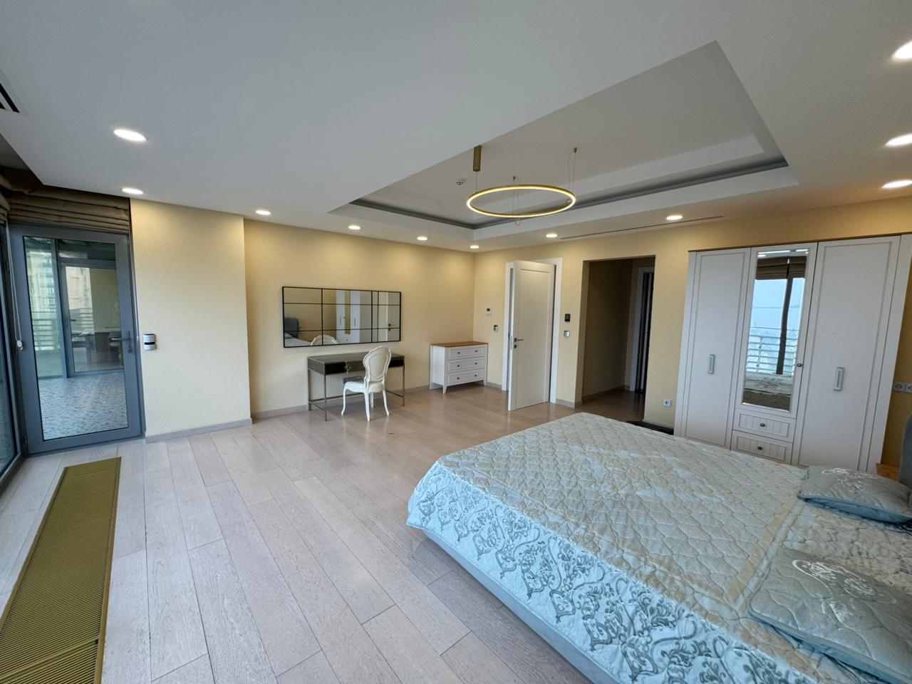 In Bakı 370 m² apartment with 4 rooms is for rent - Image 21
