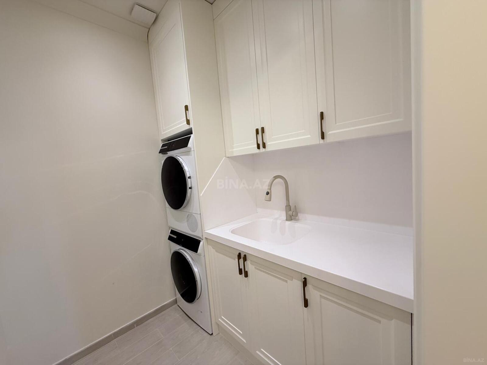 In Bakı 225 m² apartment with 3 rooms is for rent - Image 2