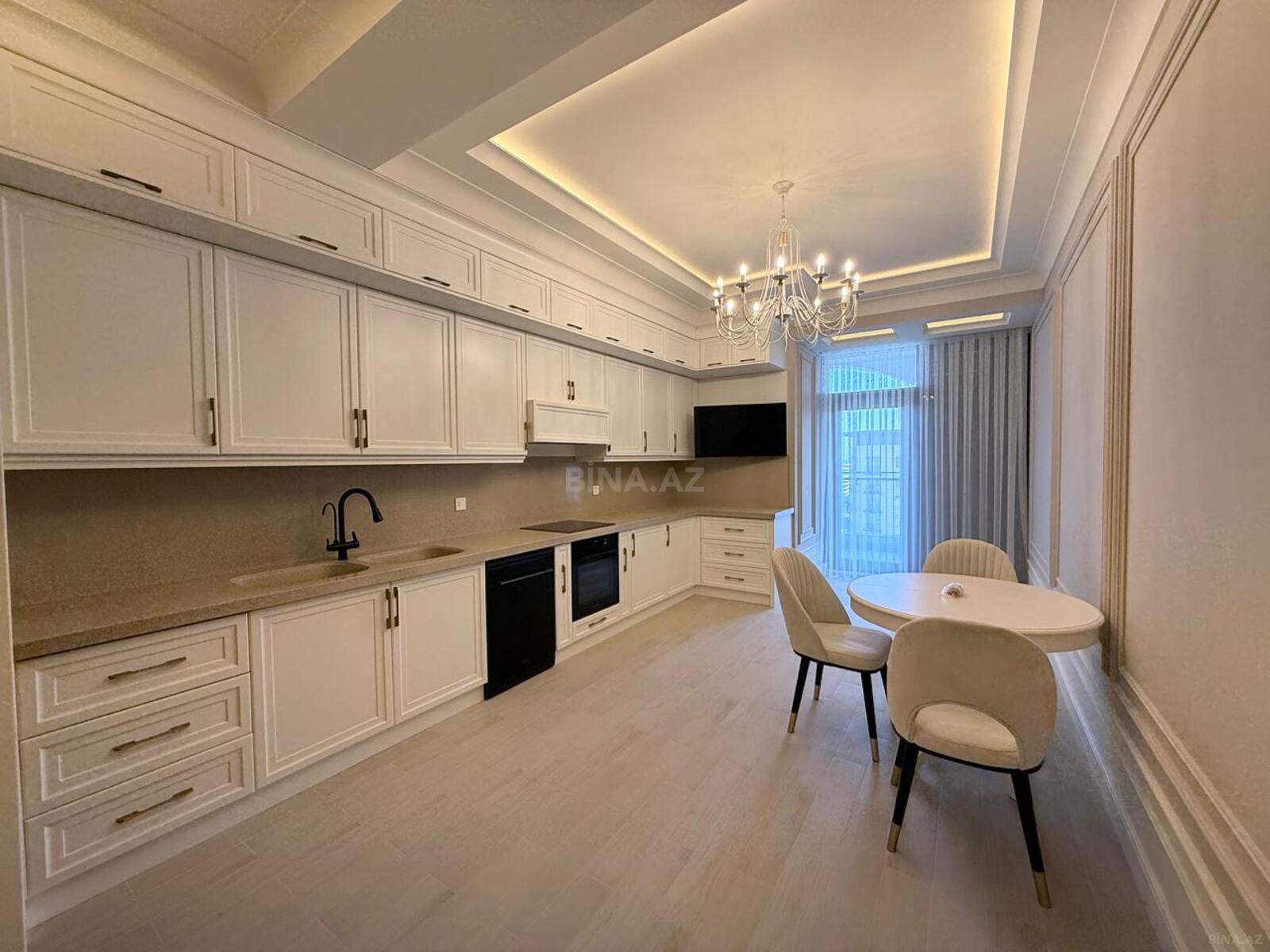 In Bakı 225 m² apartment with 3 rooms is for rent - Image 10