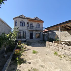 Baku-da 5.0 otaqlı 200.0 m2 bağ satılır