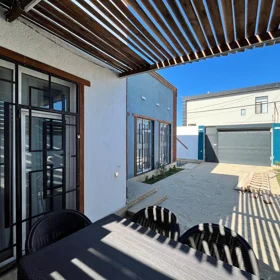 In Baku 78.0 m² house with 4.0 rooms is for sale