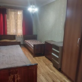 In Baku 100.0 m² house with 7.0 rooms is for sale - Image 2
