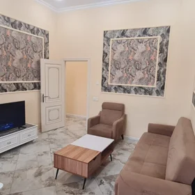 Baku-da 110.0 m2 mənzil kirayə verilir