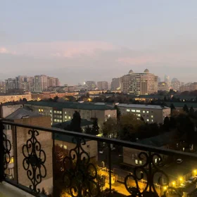 Baku-da 67.0 m2 mənzil kirayə verilir