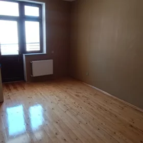 In Sabunçu rayonu 100.0 m² apartment is for rent
