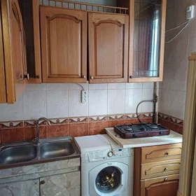 In Baku 100.0 m² apartment is for sale - Image 3