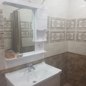 In Baku 60.0 m² apartment is for rent - Image 6
