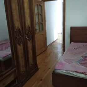 In Baku 90.0 m² apartment is for rent - Image 5