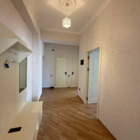 In Səbail rayonu 75.0 m² apartment is for rent - Image 9