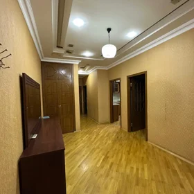 In Baku 91.0 m² apartment is for rent - Image 4