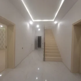 In Suraxanı rayonu 300.0 m² house with 8.0 rooms is for sale - Image 3