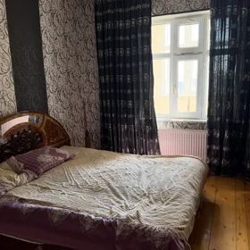 In Baku 140.0 m² apartment is for rent - Image 5