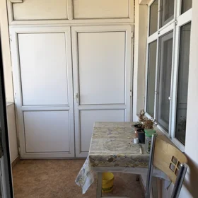 In Baku 140.0 m² apartment is for rent - Image 7