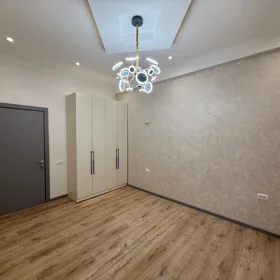 In Baku 92.0 m² apartment is for sale - Image 10