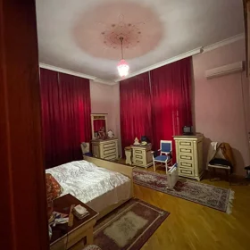 In Baku 800.0 m² house with 14.0 rooms is for rent - Image 4