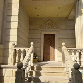 In Binəqədi rayonu 700.0 m² house with 12.0 rooms is for rent - Image 5