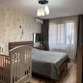 In Baku 103.0 m² apartment is for sale - Image 5