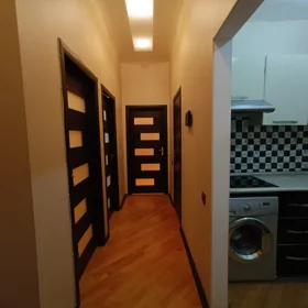 In Baku 70.0 m² apartment is for rent - Image 2
