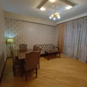 In Baku 70.0 m² apartment is for rent - Image 4
