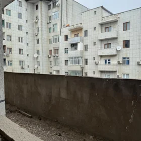 In Baku 158.0 m² apartment is for sale - Image 4