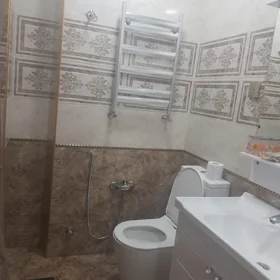 In Baku 60.0 m² apartment is for rent - Image 7