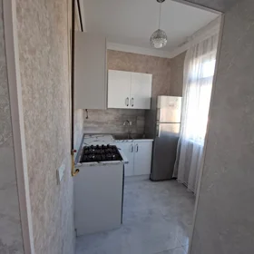 In Baku 50.0 m² apartment is for rent - Image 9