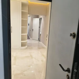 In Baku 95.0 m² apartment is for rent - Image 9