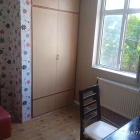 In Baku 70.0 m² apartment is for sale - Image 4