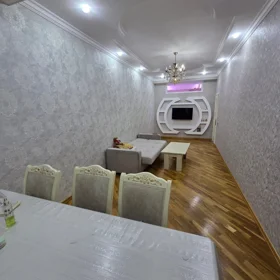 In Baku 110.0 m² apartment is for rent - Image 3