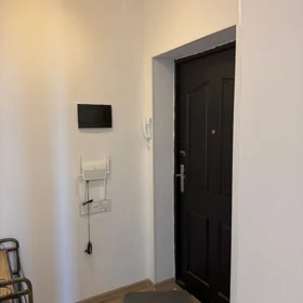 In Baku 80.0 m² apartment is for rent - Image 2