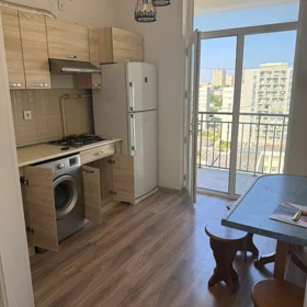 In Baku 80.0 m² apartment is for rent - Image 5