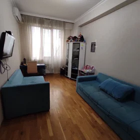 In Baku 70.0 m² apartment is for rent - Image 8