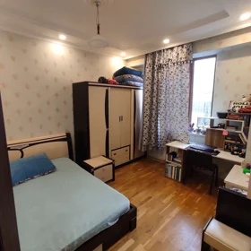 In Baku 70.0 m² apartment is for rent - Image 9