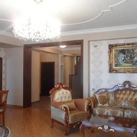 In Baku 120.0 m² apartment is for rent - Image 6