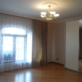 In Baku 120.0 m² apartment is for rent - Image 10
