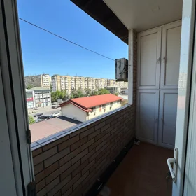 In Baku 70.0 m² apartment is for rent - Image 8
