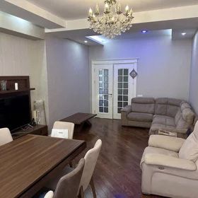 In Baku 136.0 m² apartment is for sale - Image 4