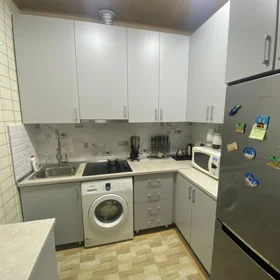 In Baku 80.0 m² apartment is for sale - Image 8
