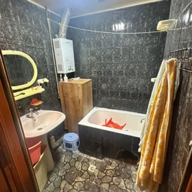 In Baku 70.0 m² apartment is for rent - Image 7