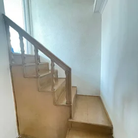 In Baku 190.0 m² house with 5.0 rooms is for sale - Image 10