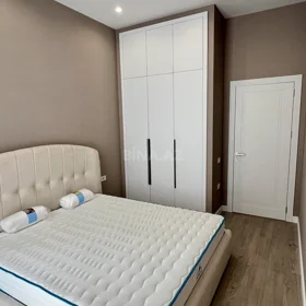 In Baku 100.0 m² apartment is for rent - Image 2