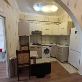 In Baku 90.0 m² apartment is for sale - Image 2