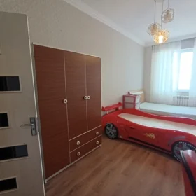 In Baku 90.0 m² apartment is for sale - Image 5