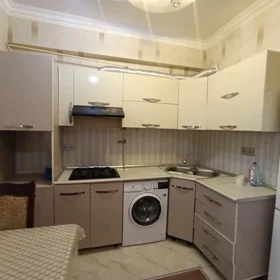 In Baku 90.0 m² apartment is for sale - Image 8