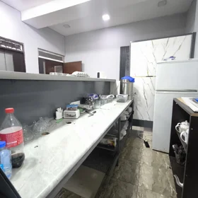 In Binəqədi rayonu 90.0 m² commercial is for rent - Image 9